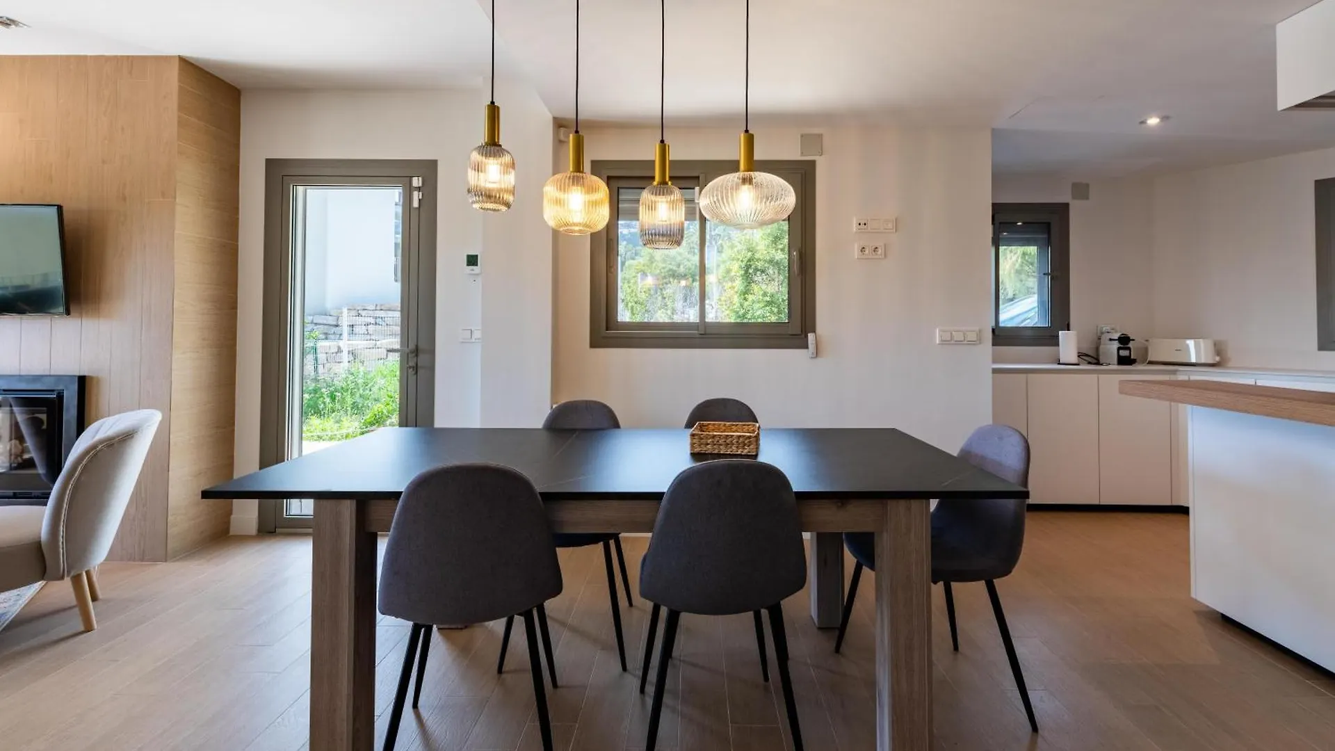 Tranquil Oasis Luxury Villa 말라가 0*,  스페인