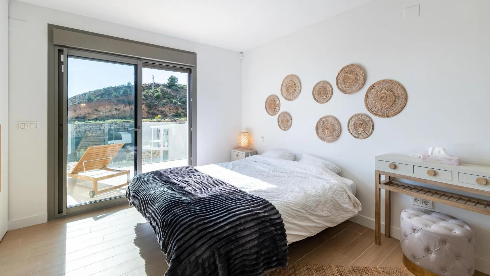 Tranquil Oasis Luxury Villa 말라가 0*,  스페인